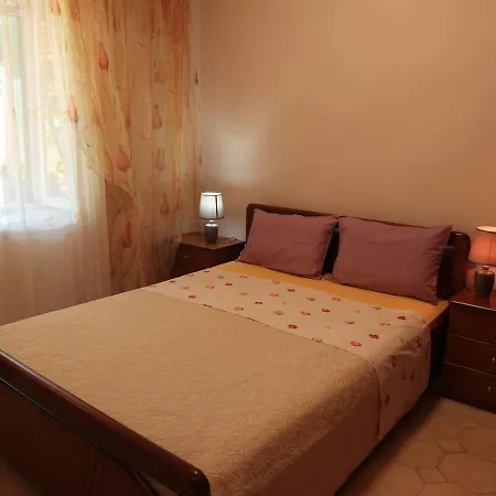 Stathis & Maria's Traditional House בית נופש