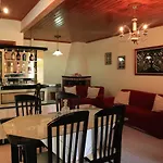 Stathis & Maria's Traditional House *